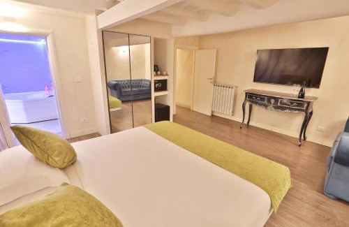 Rione VIII Sant'Eustachio House | Grottini Luxury Suites ~ Pantheon