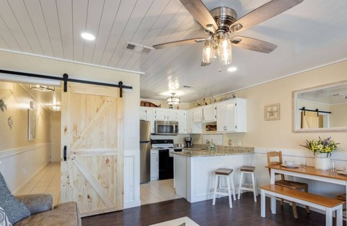 Avalon Beach Estates Condo | Ground Floor | Pool View | Steps to the Beach