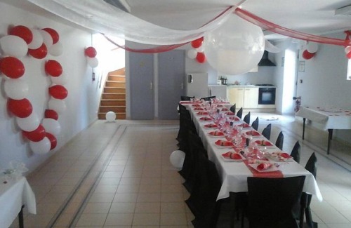 Passais-Villages House | Group lodging of 40 people and 2 reception rooms of 50 and 100 people