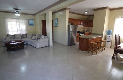 El Batey Villa | Guest-friendly villa in central Sosua, 3 bedrooms, private pool, cable TV, WiFi