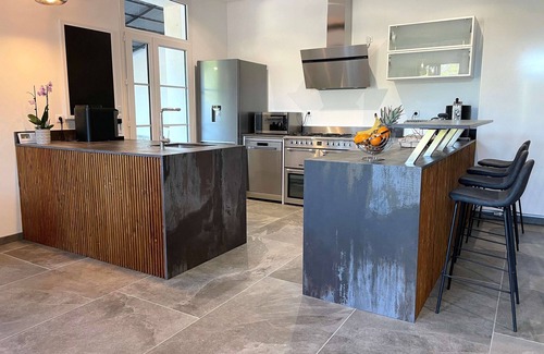 La Sauve Bed & Breakfast | Guest house, 6 adults and 3 children maximum