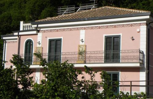 Giffoni sei Casali House | Guest House Cifrino
