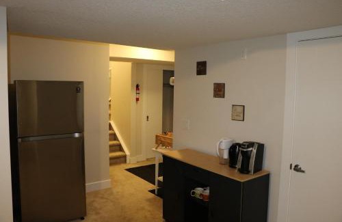 Northwest Calgary Apartment | Guest Suite in Calgary