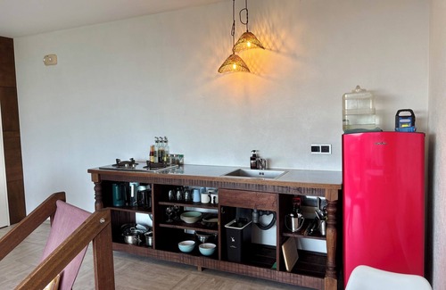 Yapak Apartment | Guest suite MARS, Boracay, ocean view holiday home