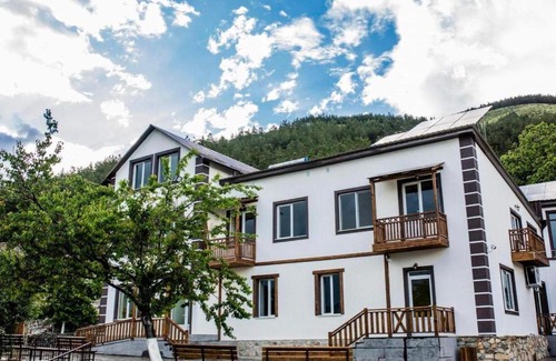 Armenia House | GuestHouse Anginé