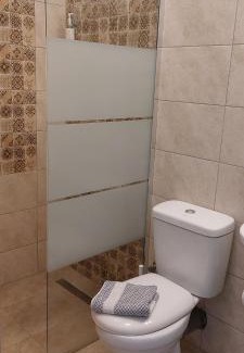 Kato Gatzea Apartment | Guesthouse Machi