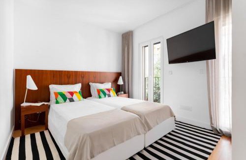 Lisbon Old Town Apartment | GuestReady - Flat w/Garage near S. Jorge Castle