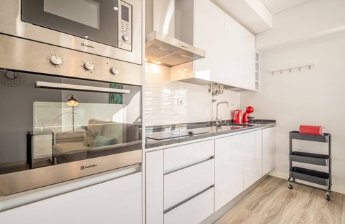 Pena Apartment | GuestReady - Lisbon City Living near Estufa Fria