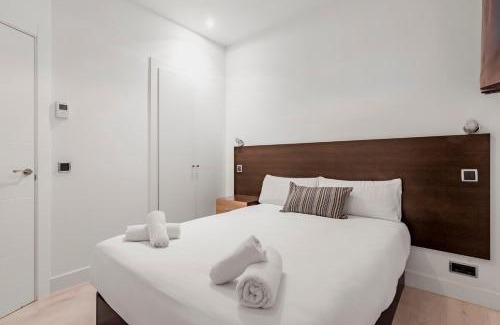 Recoletos Apartment | GuestReady- Modern Aparthotel in Salamanca -Madrid