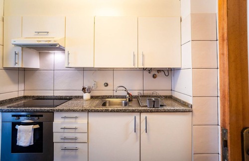 Canico Apartment | GuestReady - Sunlit Retreat in Madeira
