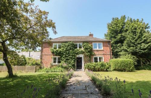 Ryde House | Guildford Farmhouse
