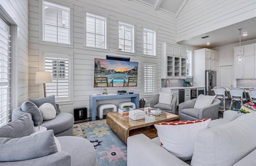 Cinnamon Shore House | Gulf Views, Designer Interiors & Resort-Like Amenities @ Cinnamon Shore Home