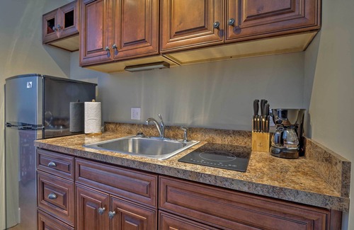Gunnison Apartment | Gunnison Studio w/Shuttle: 30 Mi to Crested Butte