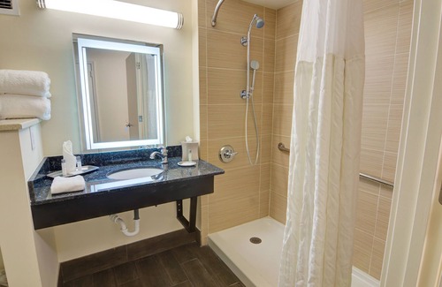 St. Augustine Beach Hotel | Guy Harvey Resort on St Augustine Beach