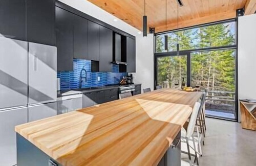 Les Eboulements House | Hôtel à la maison - Le Pic-Bois