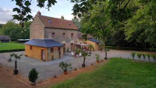 Saint-Saturnin Hotel | Hôtel des 4 continents - Le Mans