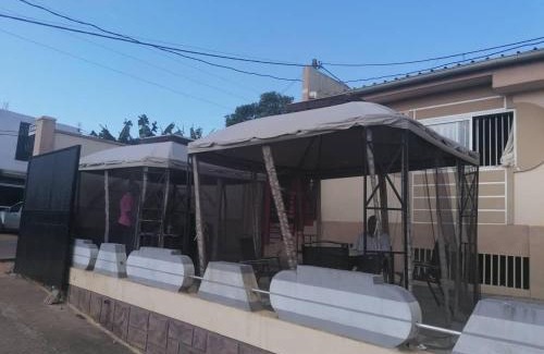 Yaounde Hotel | Hôtel La Couronne RW