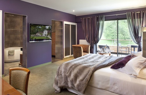 Gudmont Hotel | Hôtel la Source Bleue