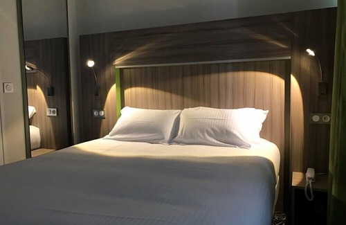 Cherbourg-en-Cotentin Hotel | Hôtel Le Cercle