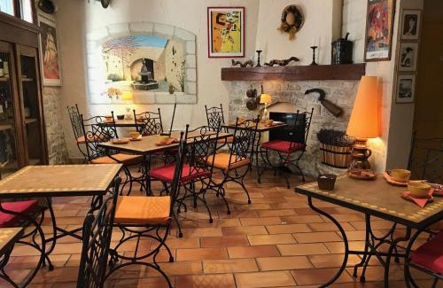 Avignon City Centre Hotel | Hôtel Le Colbert