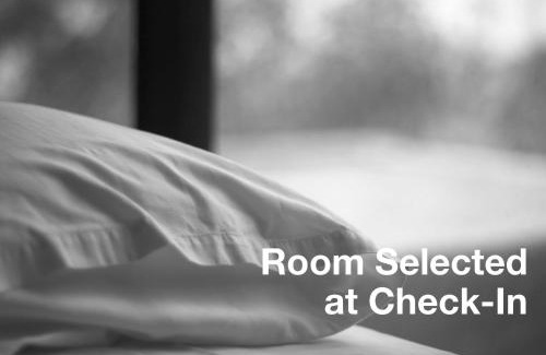 Downtown Montreal Hotel | Hôtel Le Germain Montréal