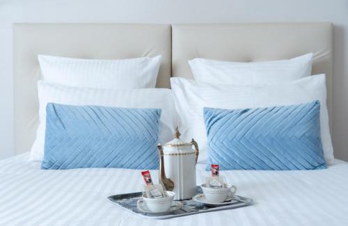 Francheville Hotel | Hôtel Le Grand Barnum