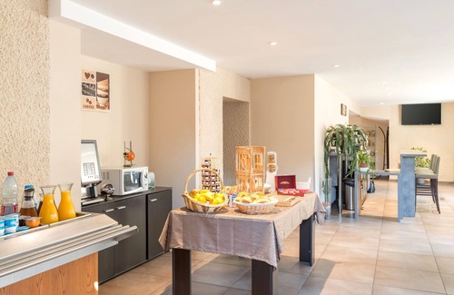 Trie-sur-Baise Hotel | Hôtel - LE LOFT