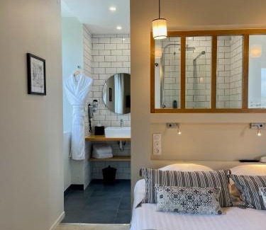 Perros-Guirec Hotel | Hôtel Les Costans, The Originals Relais