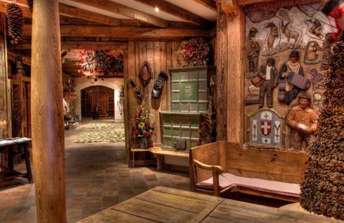 Les Almes Hotel | Hôtel Les Suites du Montana by Les Etincelles