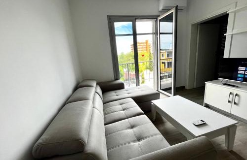 Divjake House | H&A Guest House