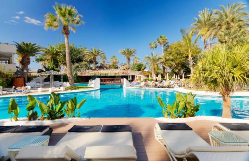 El Madronal Hotel | H10 Conquistador