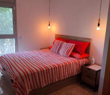 Viladecans House | Habitación doble con baño privado