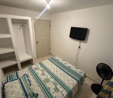 Tumba Vieja House | Habitacion amoblada frente al 99 de brisas del golf arraijan