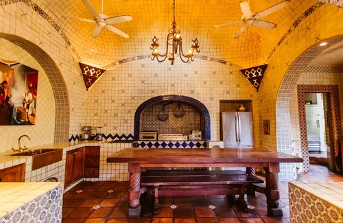 Downtown Puerto Vallarta Hotel | Hacienda San Angel