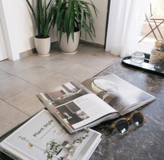 Old North Apartment | Haim Arlosoroff Residence with shelter