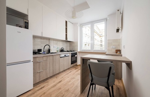 Nowa Praga Apartment | Hallera Central Studio