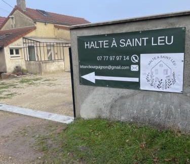 Saint-Laurent-dAndenay House | Halte à Saint Leu - Maison 5 personnes