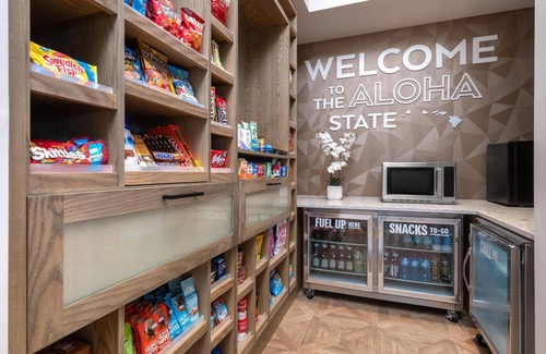 Kahului Hotel | Hampton Inn & Suites Maui North Shore