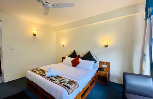 Aleo Hotel | Hamta valley View