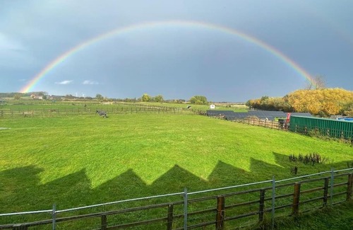 Kilnwick Apartment | Hanaverian suit with amazing views of stud farm.