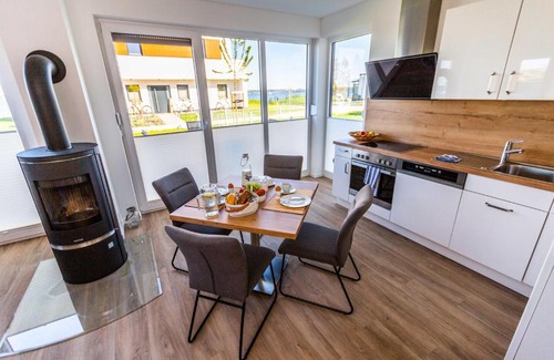 Schwerin Apartment | Hangar 19 Lusxusapartment mit Sauna, Kamin und Seeblick H5W1