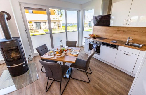Schwerin Apartment | Hangar 19 Lusxusapartment mit Sauna, Kamin und Seeblick H5W1