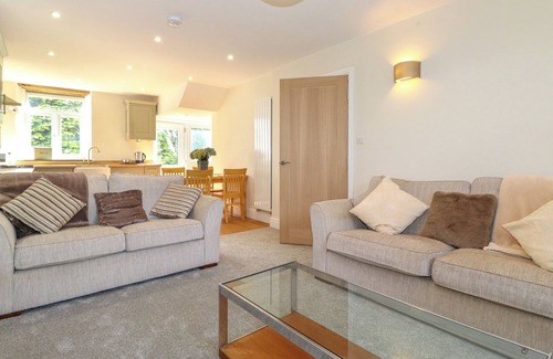 Bowness-on-Windermere Cottage | HANNAH'S COTTAGE, family friendly in Bowness-On-Windermere