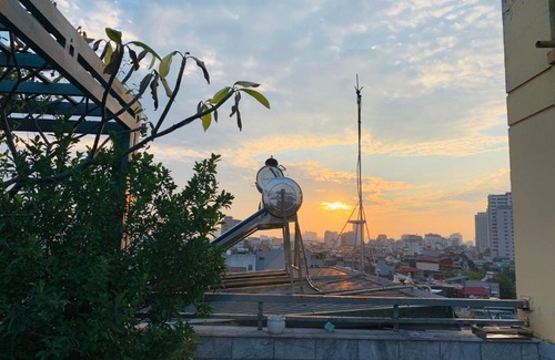 Hai Ba Trung Apartment | Hanoi Center/Studio with BIG Garden/Near Lake