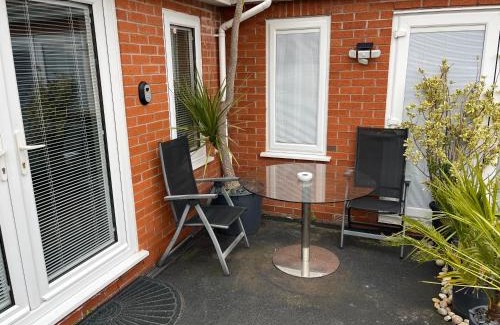 Moreton Apartment | Happy days Moreton , 2 miles from Hoylake Wirral