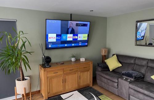 Moreton Apartment | Happy days Moreton , 2 miles from Hoylake Wirral