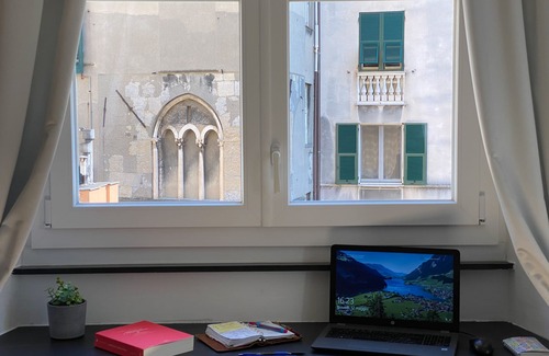 Genoa Historical Centre Apartment | Happy Family Apartments San Pietro