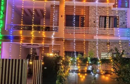 Patiala House | Happy Home