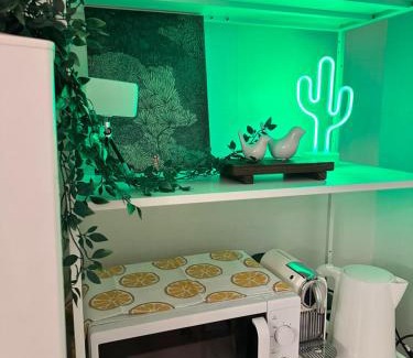 Seongnae-dong Apartment | HAPPY STAY in seoul near kspo dome, #LotteTower #FreeParking #7NightsAirportPickup #GroupStay #DDP #Jongno #6PeopleAccommodation #8MinFromDunchonStation