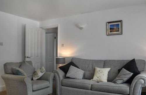 Mevagissey House | Harbour Reach